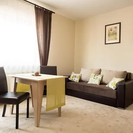 Nicopole Art & Wine דירה בראשוב