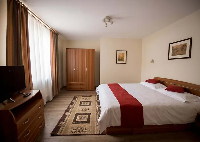 Nicopole Art & Wine * בראשוב